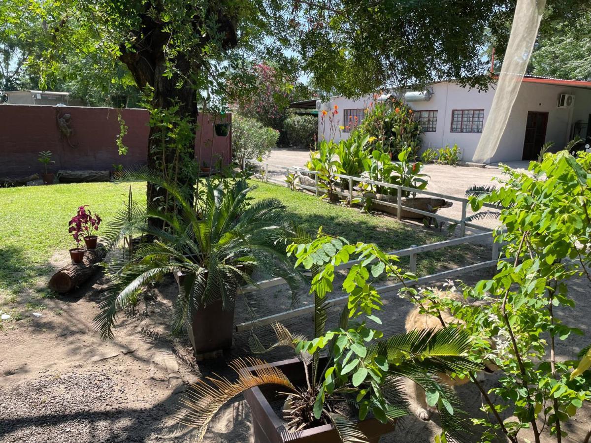 Kololo Guesthouse Katima Mulilo Eksteriør bilde